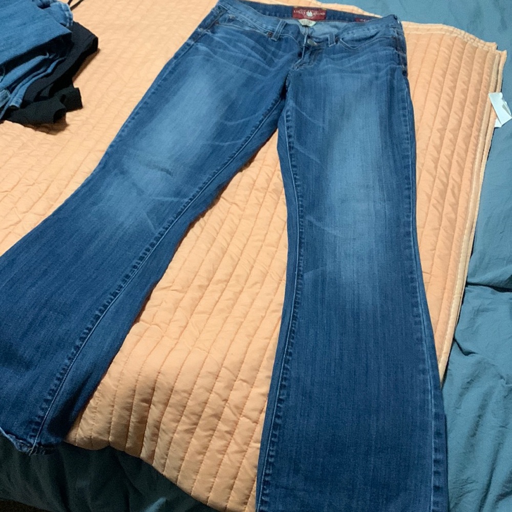 Lucky Jeans